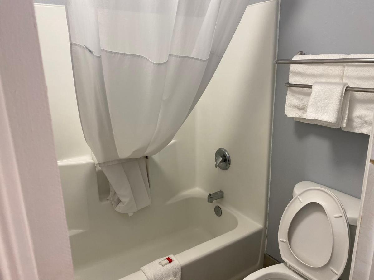 Baymont By Wyndham Albany At Albany Mall Esterno foto